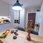 Iris Apartament *
