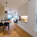 Iris Apartament *