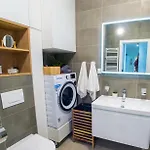 Iris Apartament *