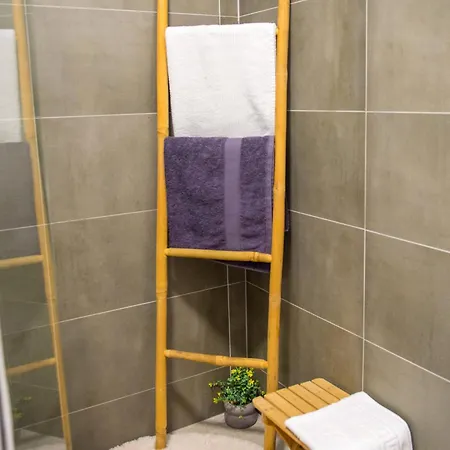 Iris Апартаменты