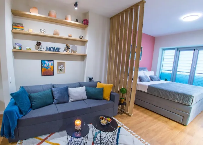 Iris アパート モスタル